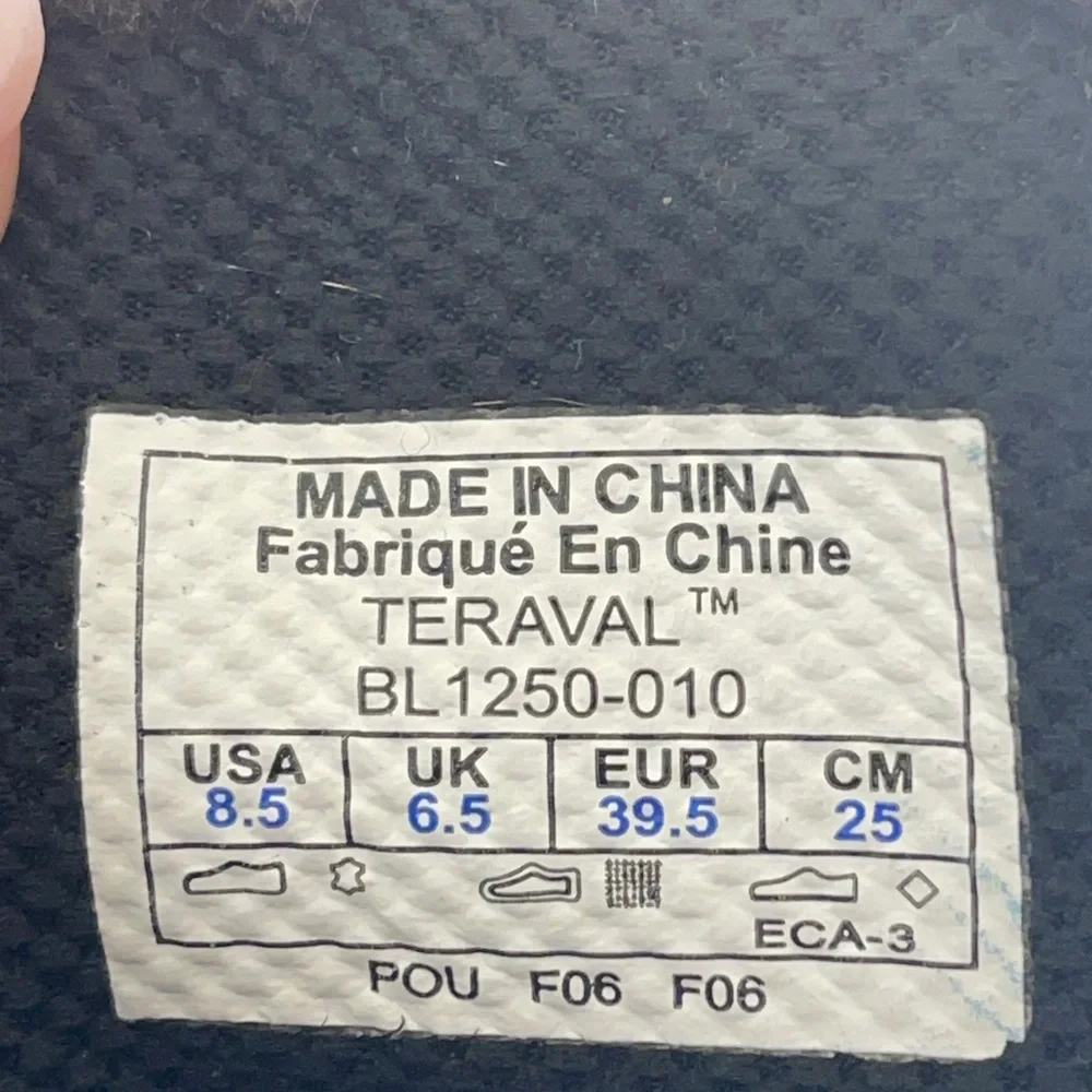 Columbia waterproof SNOW boots - Picture 7 of 7